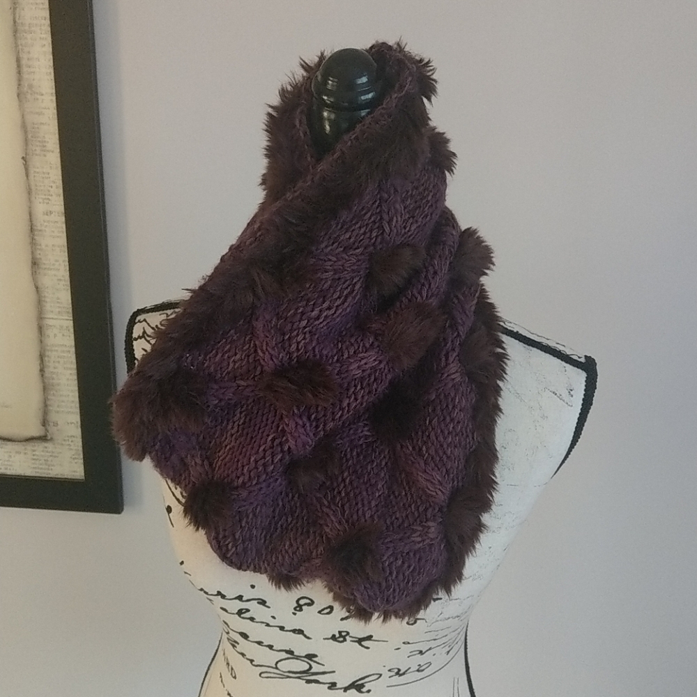 Infinity Scarf - Picture 2 of 5